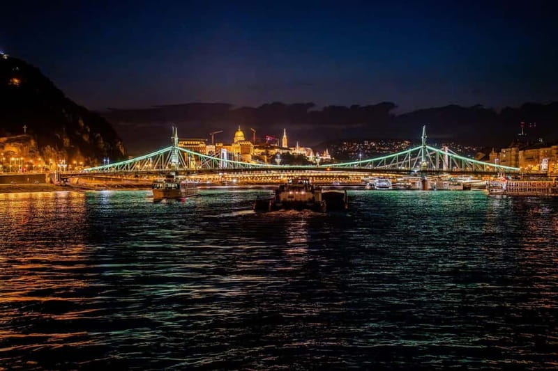 Budapest: Cruise Unlimited Aperol and Prosecco - Who should book this Danube cruise?