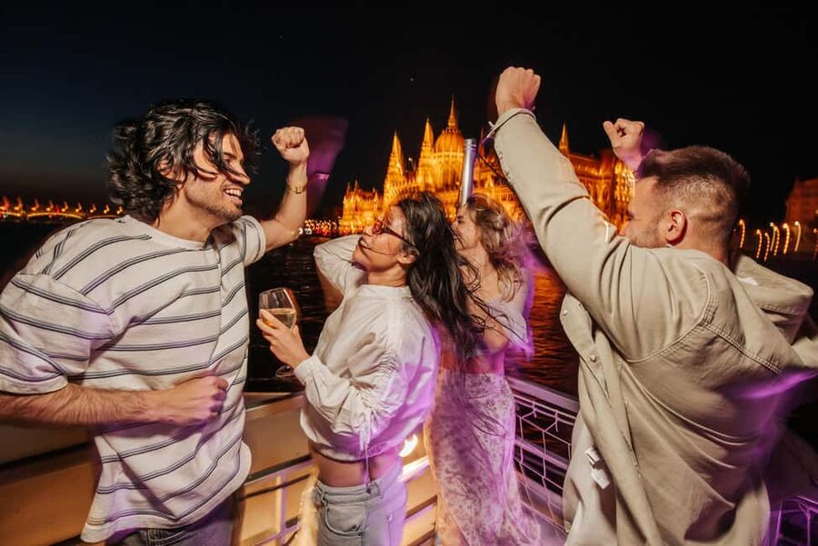 Budapest: Lotus Cruise with Unlimited Aperol and Prosecco - Price, value, and who should book