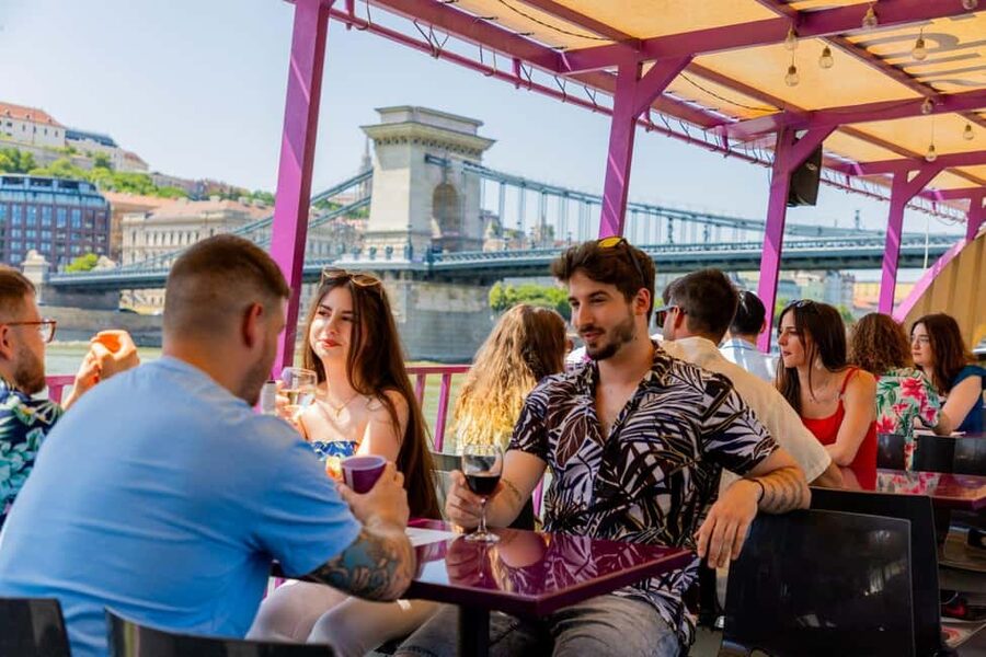 Budapest Sightseeing Cruise with Welcome Drink - Parliament, the star of the riverfront