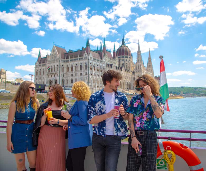 Budapest: Sightseeing Tour by Boat - Key points to know before boarding
