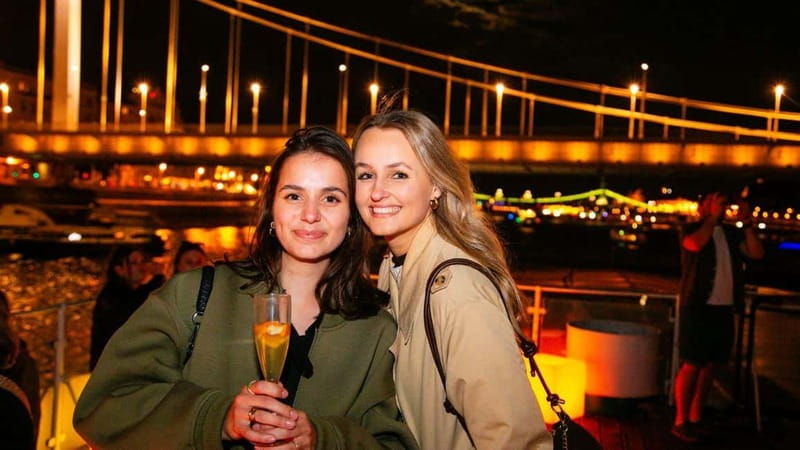 Budapest: Sip and Sail River Cruise with Unlimited Prosecco - My call: book it for views and drinks, not a formal tour