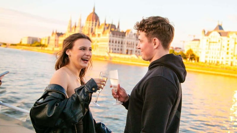 Budapest: Sip and Sail River Cruise with Unlimited Prosecco - Finding Akadémia Dock 2 near Chain Bridge