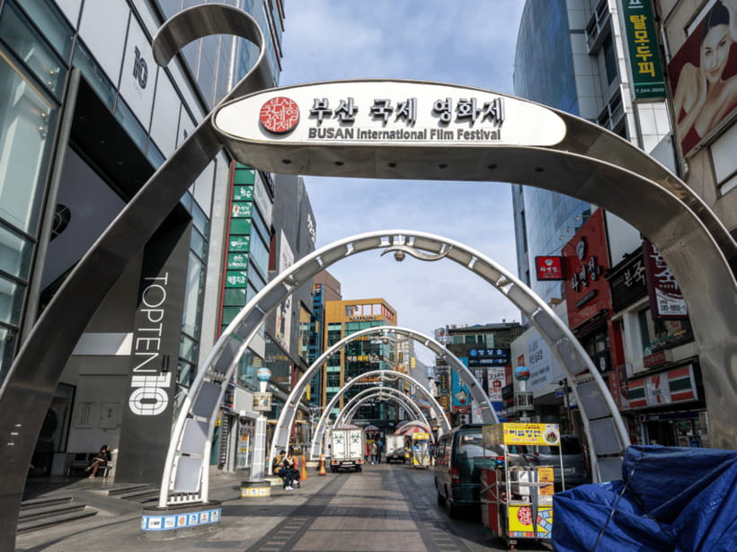 Busan: City Tour Shore Excursion for Cruise Guests - Gamcheon Culture Village is the day’s most playful stop