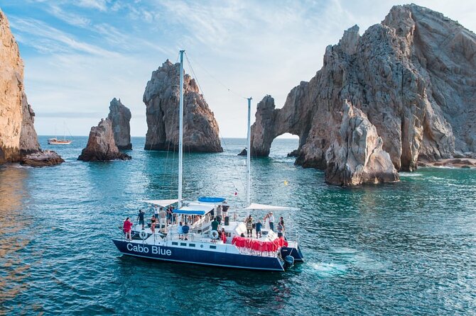 Cabo San Lucas Sunset Cruise with Open Bar and Snacks - Sunset in the Pacific and the return ride