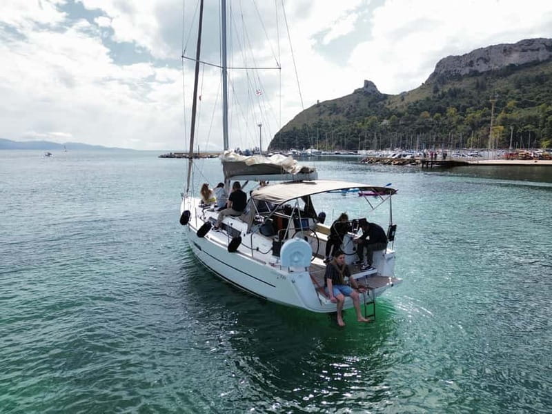 Cagliari: Catamaran Tour, Swimming, Snorkeling, & Prosecco - The return ride has its own character
