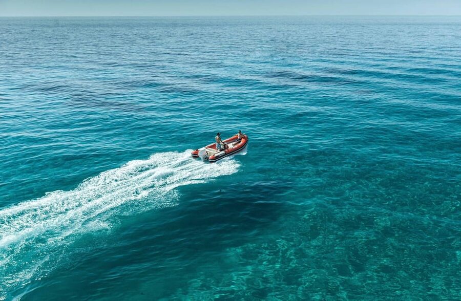 Cagliari: Devil's Saddle Boat Tour with Spritz and Chips - Sella del Diavolo from the water