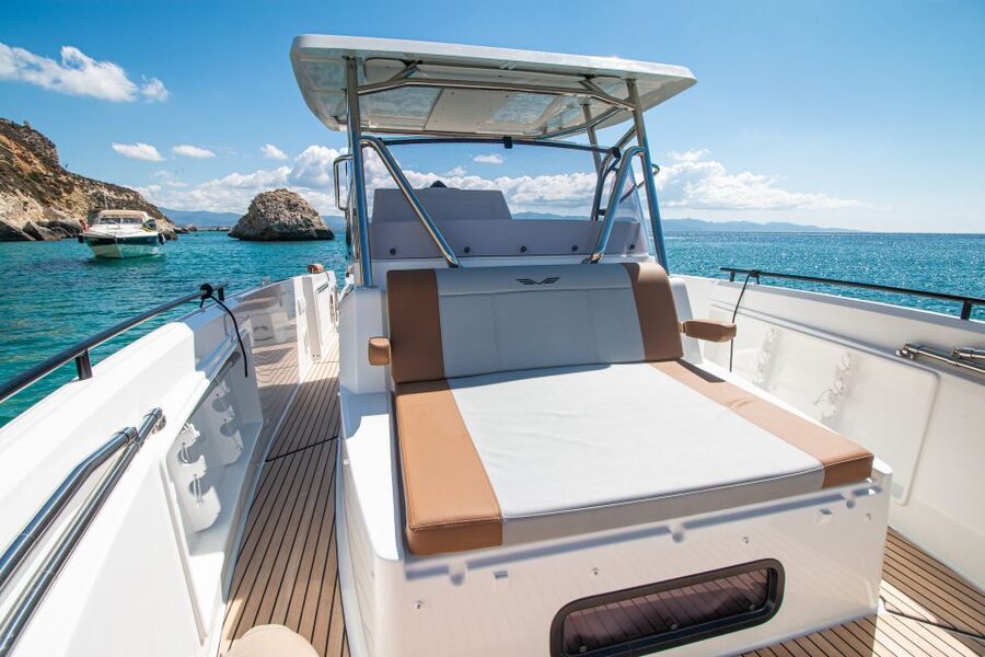Cagliari: Luxury Motorboat Tour with 3 Swim Stops & Wine - Key points to know before you book