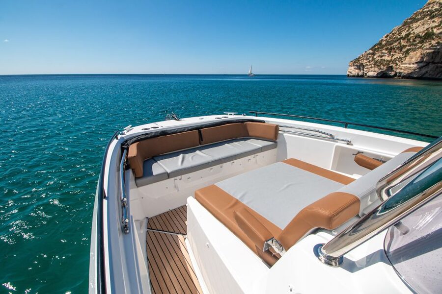 Cagliari: Luxury Motorboat Tour with 3 Swim Stops & Wine - Who should book this experience?