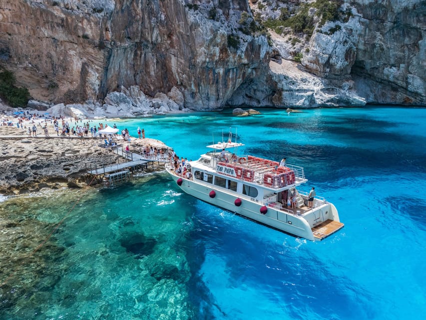Cala Gonone:Cruise in the Gulf of Orosei with Cala Goloritzé - Cala Luna, caves, and the first long stop