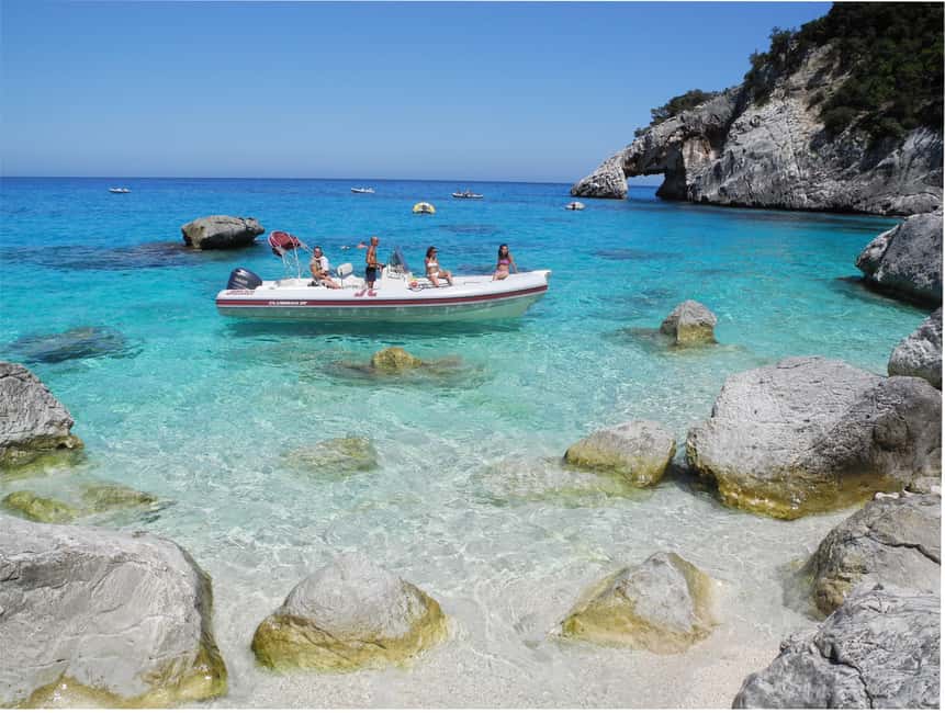 Cala Gonone: Gulf of Orosei Dinghy Cruise with Swim Stops - Why a dinghy is the right boat for the Gulf of Orosei