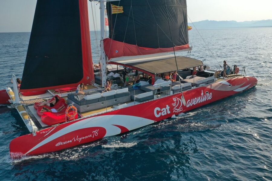 Cambrils: Catamaran Cruise with Drinks and BBQ Lunch Option - A relaxed three hours on the Catalonia coast