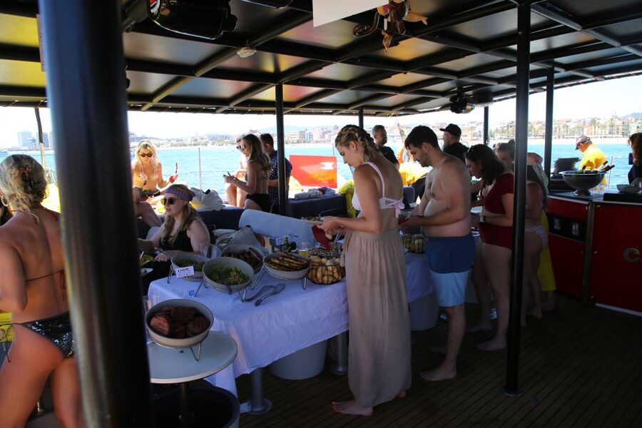 Cambrils: Catamaran Cruise with Drinks and BBQ Lunch Option - Swimming from the catamaran