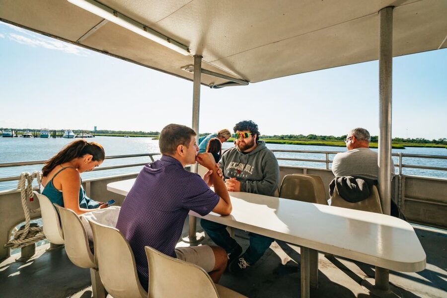 Cape May: Cape May Island Sunset Cruise & Dolphin Watching - Sunset over Delaware Bay