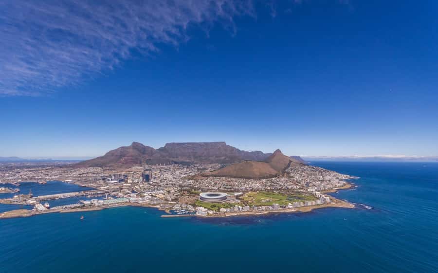 Cape Town: 2 Oceans Helicopter Flight with Boat Tour Ticket - What the pilot adds to the experience