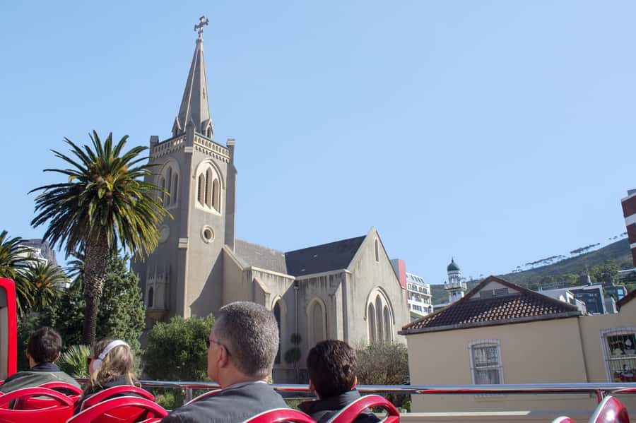 Cape Town: Hop-On Hop-Off Bus Tour with Optional Cruise - What the audio guide adds