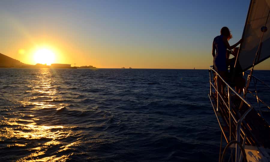 Cape Town: Sunset Champagne Cruise - Is $46 a fair price?