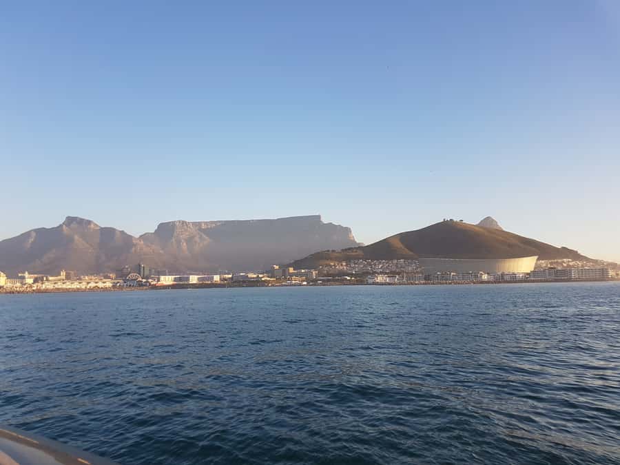 Cape Town: Sunset Cruise from V&A Waterfront with Bubbly - What the $38 price gives you