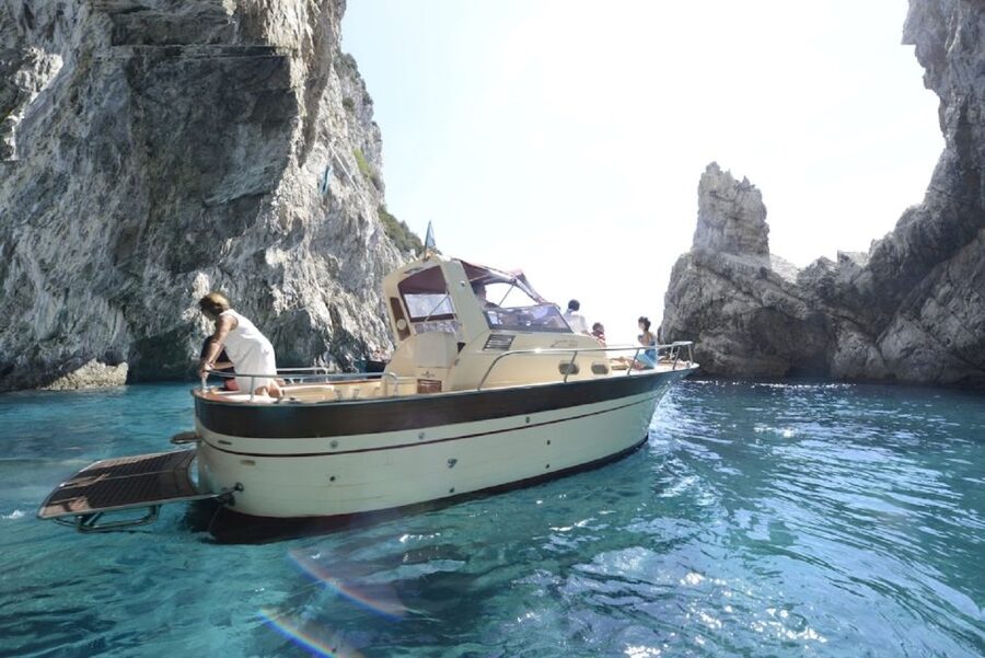 Capri: 2-Hour Boat Tour with Happy Hour - Punta Carena Lighthouse and the swim stop