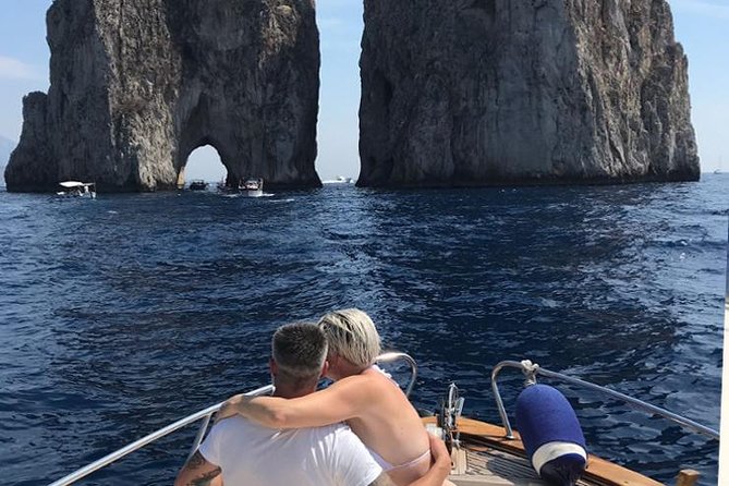 Capri Boat Tour from Sorrento: Swim, Grottos & Light Lunch - Why this Capri boat tour works well