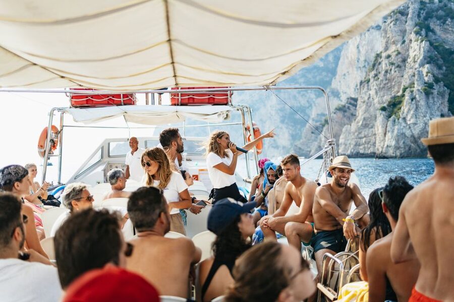 Capri: Island Boat Trip with Grottos - White Grotto and Green Grotto