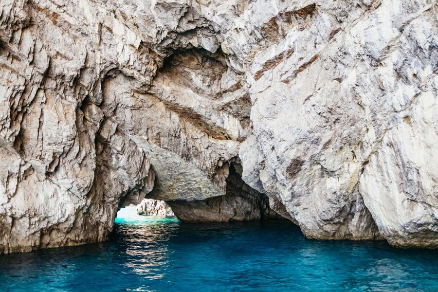 Capri: Island Boat Trip with Grottos - What the $28 price really buys