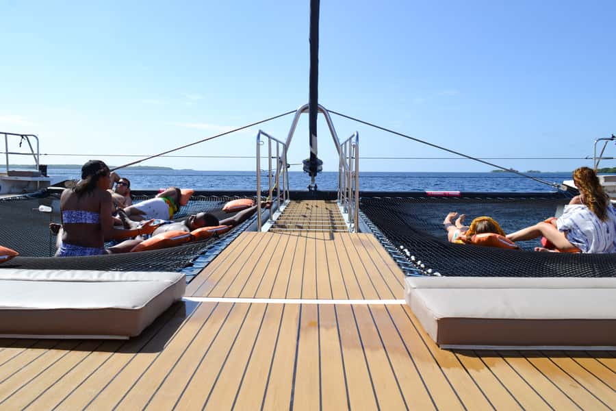 Cartagena: Rosario Islands Catamaran with Lunch and Snorkel - Music, seating, and the mood onboard