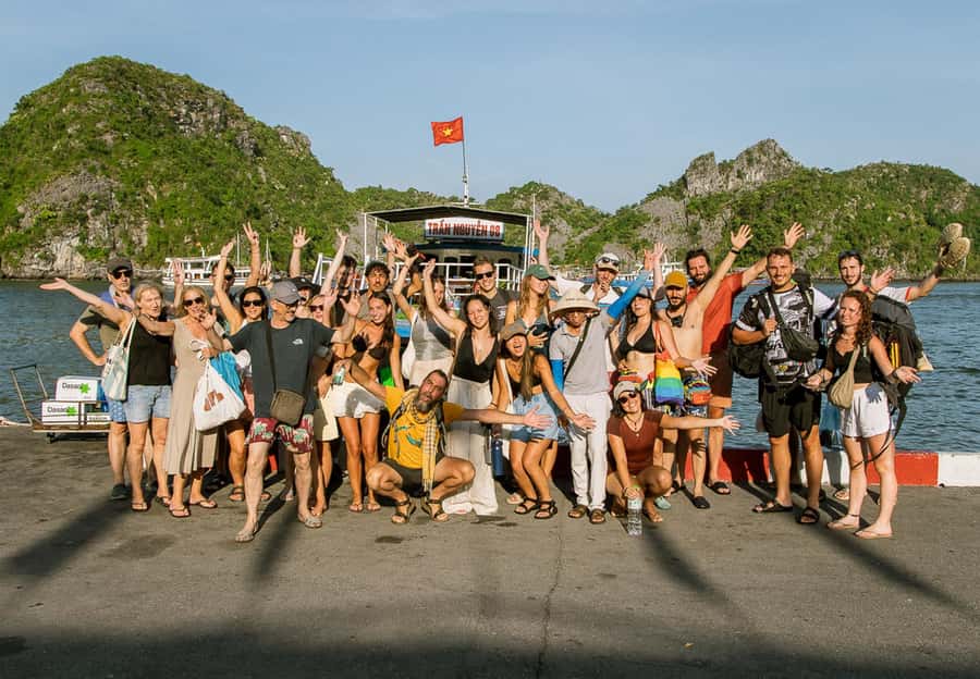 Cat Ba: Lan Ha & Ha Long Bay Kayak & Snorkel Boat Tour - Key points to know before booking