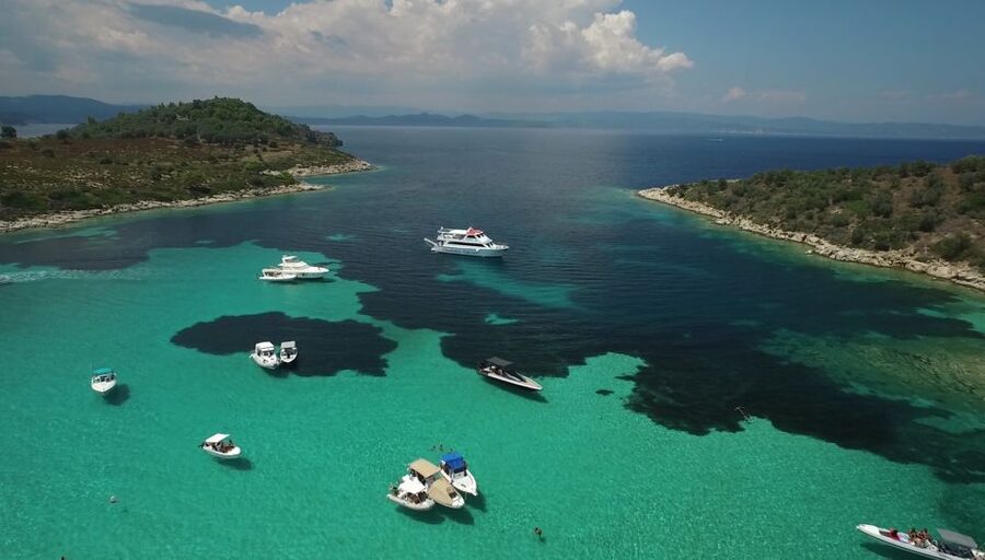 Chalkidiki: Blue Lagoon & Ammouliani Island Cruise & Lunch - From Ouranoupoli port to the open water