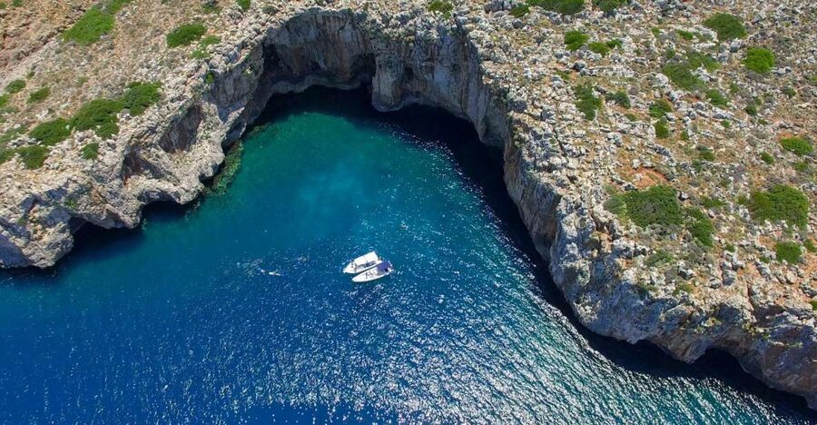 Chania: Boat Trip with Guided Snorkeling & Stand-Up Paddling - Practical details before you reserve