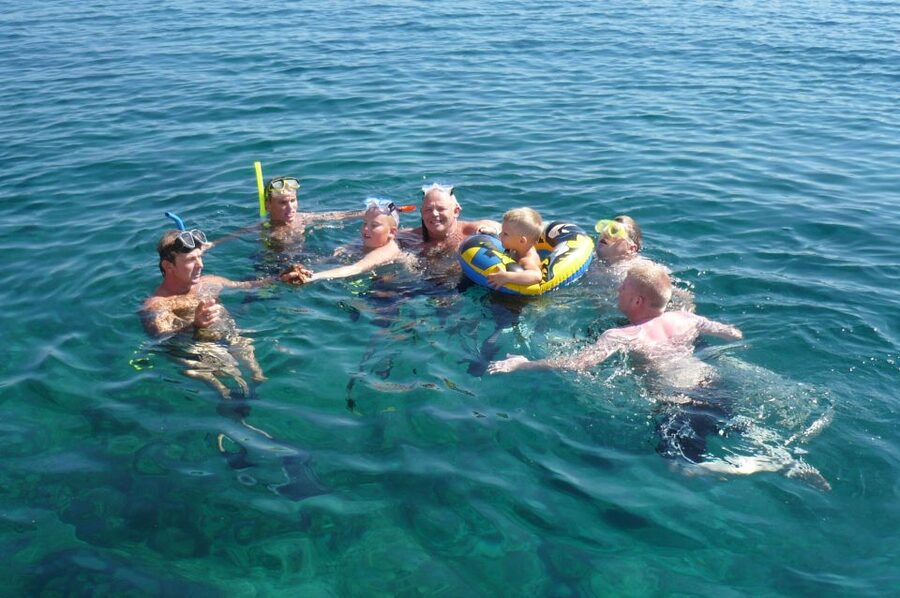 Chania Town: Glass-Bottom Boat Cruise to Thodorou & Lazareta - What the $53 price includes