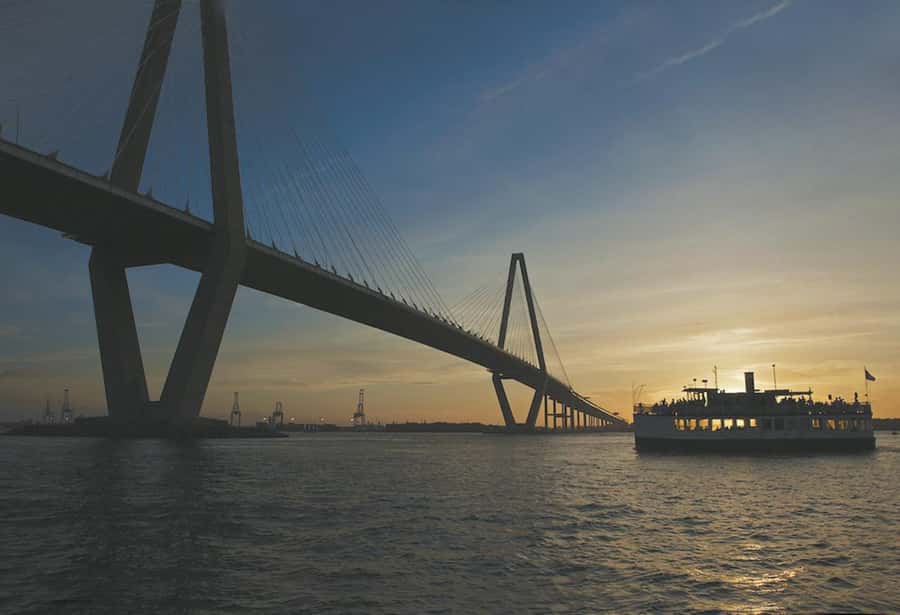 Charleston: Daytime or Sunset Historic Harbor Cruise - Daytime or sunset: choose the right departure