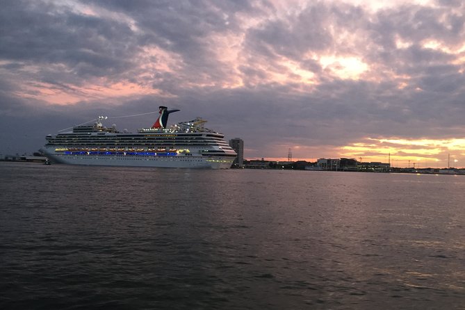 Charleston Harbor Sunset Cruise - Why this cruise works so well at sunset