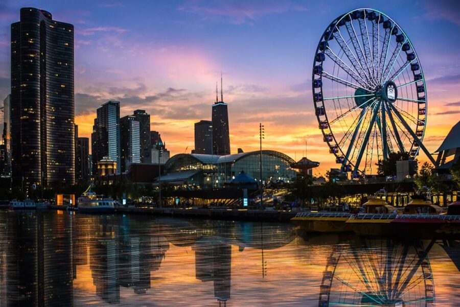 Chicago: 1.5-Hour Scenic Sunset Lake Cruise - What the $45 price really includes