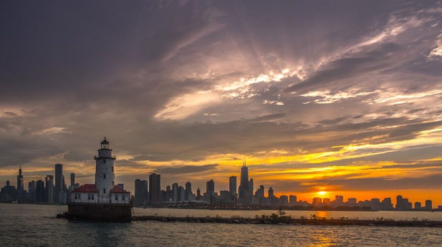 Chicago: 1.5-Hour Scenic Sunset Lake Cruise - Chicago’s skyline from Lake Michigan
