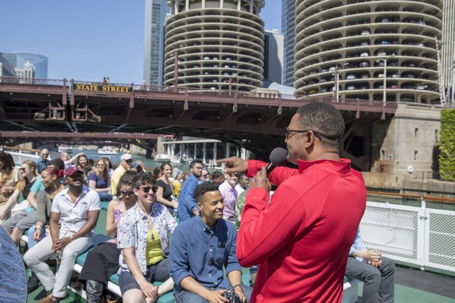Chicago: Architecture Center Cruise on Chicago's First Lady - The live docent makes the difference