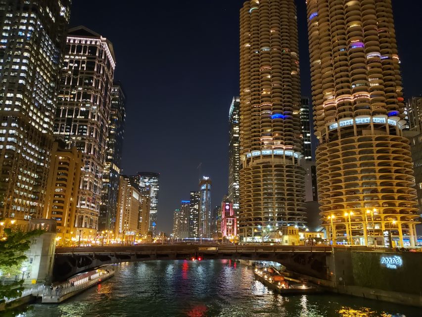 Chicago by Night River and Lake Cruise - Why Chicago Looks Best From the Water at Night