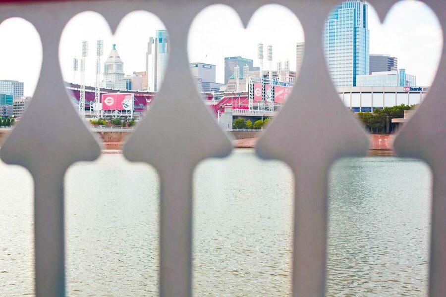 Cincinnati: Sunset Sightseeing Cruise on the Ohio River - Boarding at Newport Landing beside Newport Aquarium