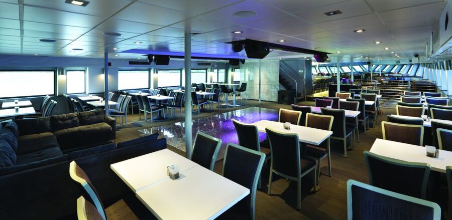 City Cruises Boston: Harbor Buffet Lunch or Dinner Cruise - How much value do you get for $77?