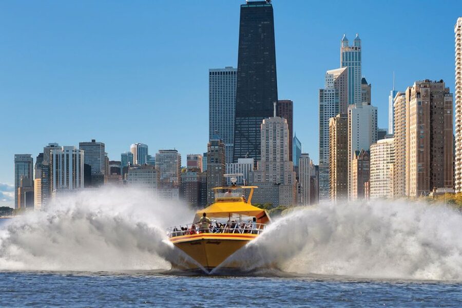 City Cruises Chicago: 75-min Speedboat Architecture Cruise - Trump Tower, bridges, and the return toward the lake