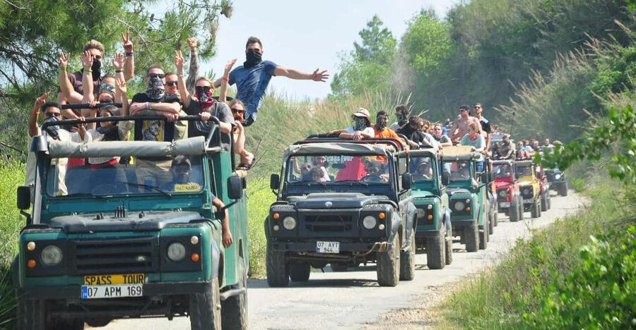 City of Side: Jeep Safari & Green Lake Boat Trip with Lunch - Bouncing through the Taurus Mountains