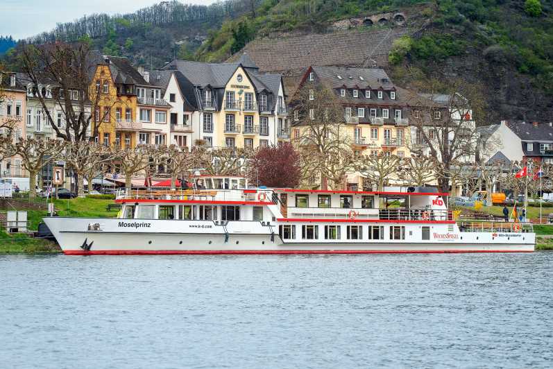 Cochem: Panoramic Cruise on the Moselle River - Boarding at the KD Ticket Office