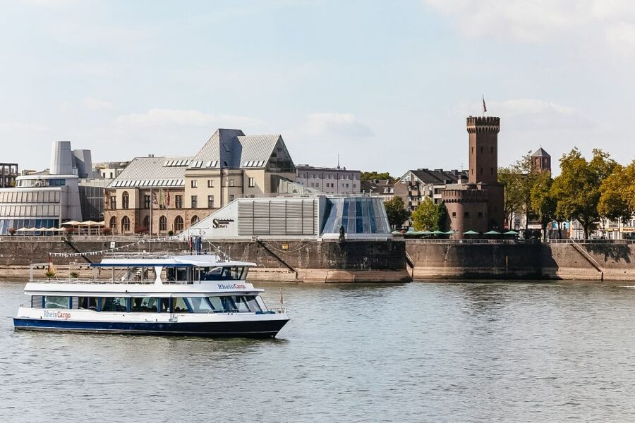 Cologne: 3-Hour Harbor Tour Cruise - Deutz and Mülheim: Seeing the City Beyond the Center