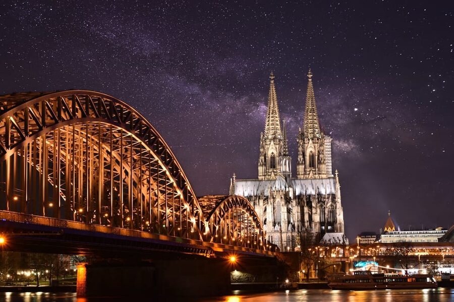Cologne: Rhine River Winter Cruise with Festive Music - Leaving pier 10 near Musical Dome