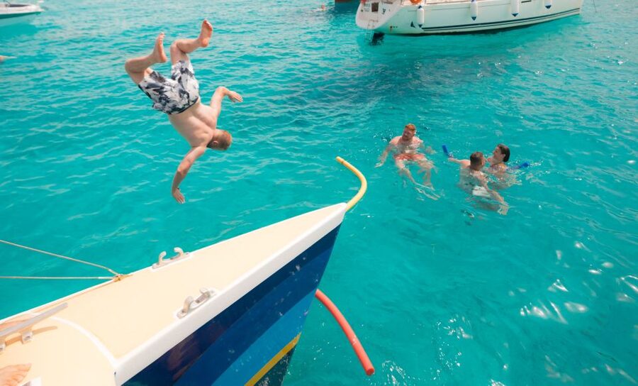 Comino: Blue Lagoon Catamaran Cruise with Lunch and Open Bar - Comfort, sea conditions, and what to pack