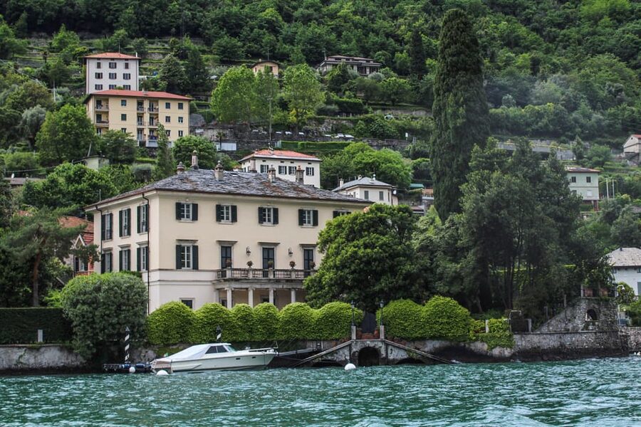 Como: Lake Como Shared Boat Tour - Villa Trubetzkoy and the Villa Geno Fountain