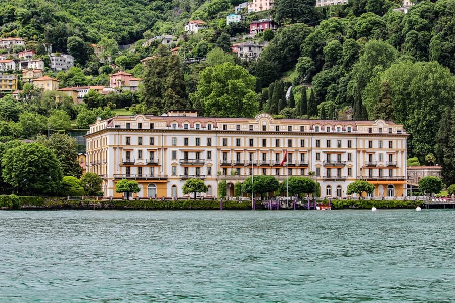 Como: Lake Como Shared Boat Tour - Why the small boat matters