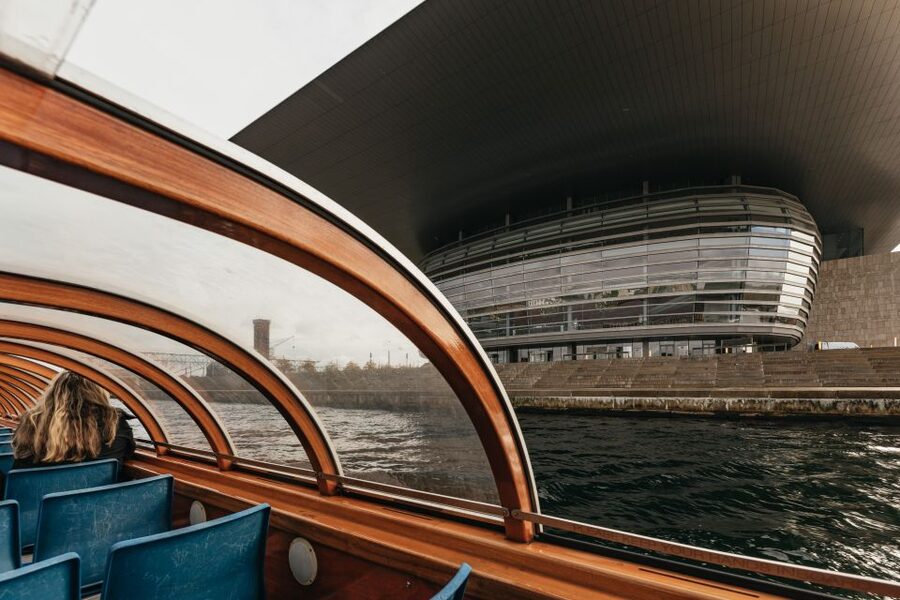 Copenhagen: Canal Cruise with Guide - Under the bridges and past Copenhagen’s modern harbor
