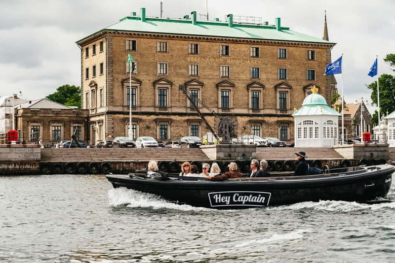 Copenhagen: Old Canals and Hidden Gems Social Boat Tour - Trekroner Fortress and the short island stop