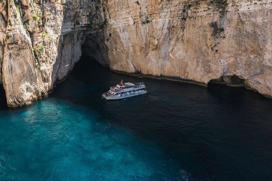 Corfu/Benitses/Lefkimmi: Paxos, Antipaxos, & Caves Cruise - Setting out from Benitses or Lefkimmi