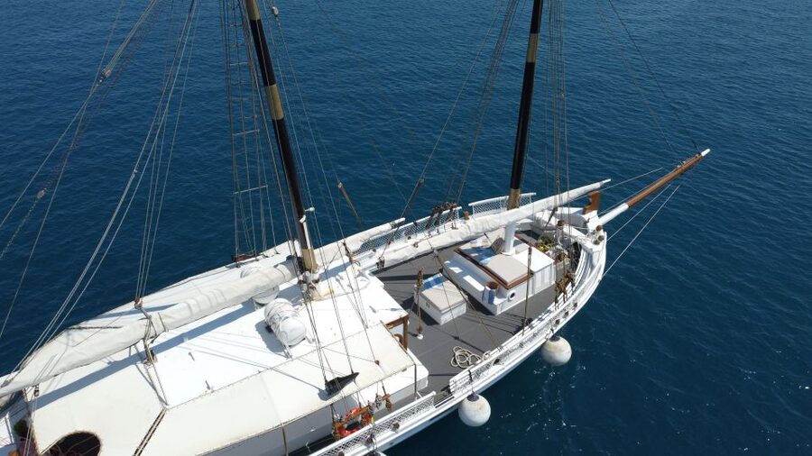 Corfu Town: Full-Day Cruise with Lunch, Drinks & Swim Stops - The first sail toward Nissaki